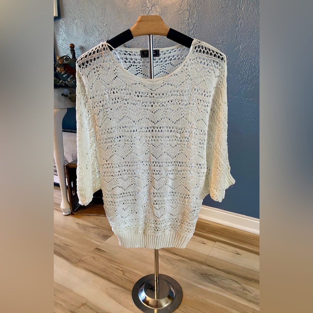 POL Crocheted Short Sleeve Top NWOT